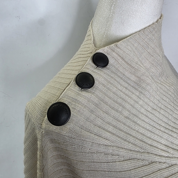 Rag & Bone  Reanna Merino wool cream/ grey ribbed knit  Poncho  - Picture 5 of 8